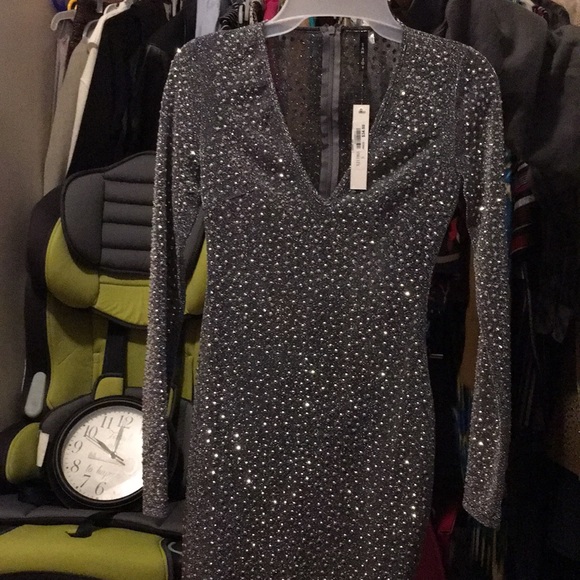 ❤️San Joy Silver Dress Size Small ❤️Gorgeous - Picture 5 of 6